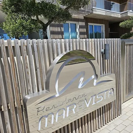 New Luxury Apartment, Sea View With Pool & Gym Apartamento *