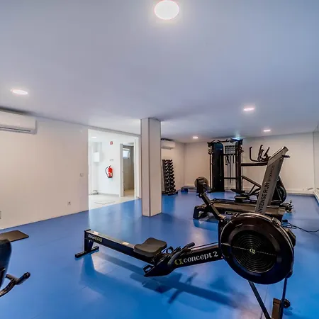 New Luxury Apartment, Sea View With Pool & Gym Apartment