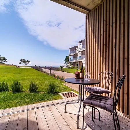 New Luxury Apartment, Sea View With Pool & Gym アパート