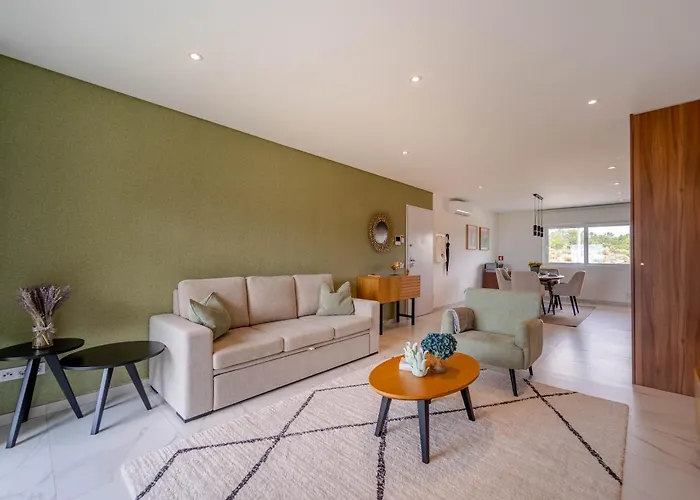 דירה New Luxury Apartment, Sea View With Pool & Gym